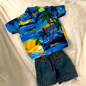 Hawaiian shirt for little kids. Size 1-2